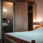 Le Tétras Lyre - 28 Pers - * Malmedy